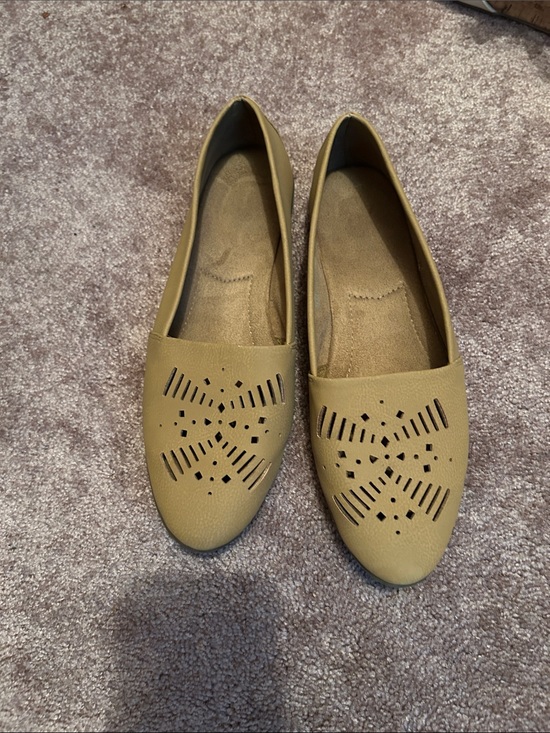 Shoes - Women’s Laser-Cut Tan Slip-On Flats